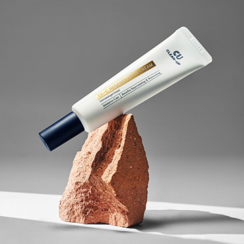 CUSKIN regeneruojamasis veido kremas su keramidais ir ektoinu, 35ml