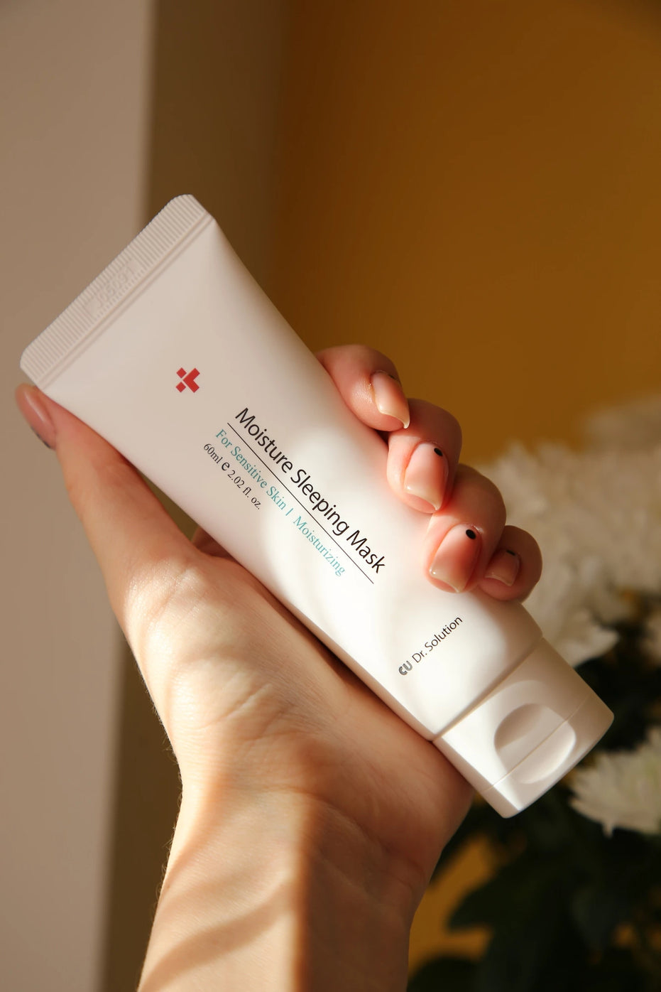 CUSKIN intensyviai drėkinanti naktinė veido kaukė, 60ml