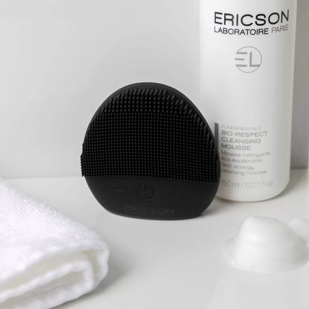 GLO SKIN BEAUTY vibruojantis silikoninis veido odos šveitimo šepetėlis / novapeel [aha] vibra-sonic exfoliating brush