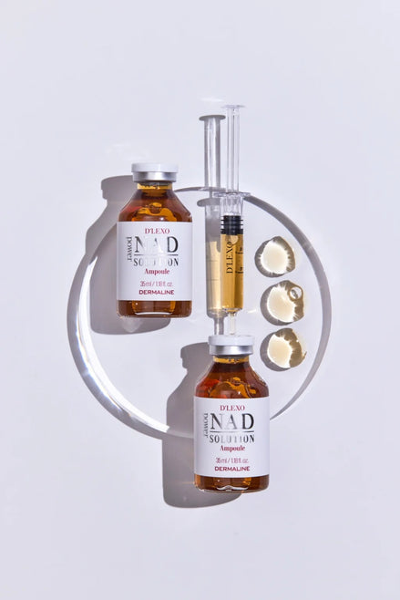 DERMALINE D’LEXO NAD Power Solution Ampoule energizuojanti, skaistinanti ampulė su NAD, niacinamidu, 6 pažangiu peptidų kompleksu ir 7 hialuronų formų kompleksu, 35 ml