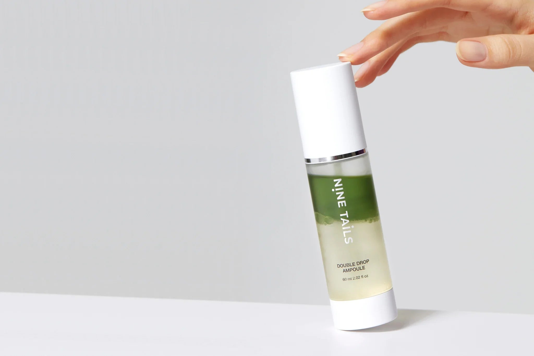 NINE TAILS Intensyviai drėkinantis ir jauninamasis dviejų fazių serumas, 60 ml